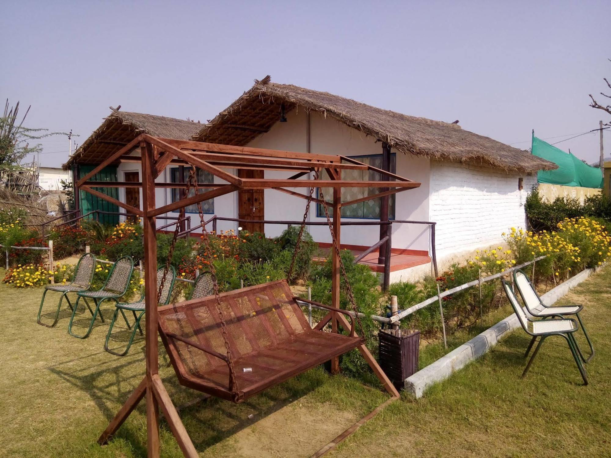 The Narayan Resort Farm Stay Pushkar Extérieur photo